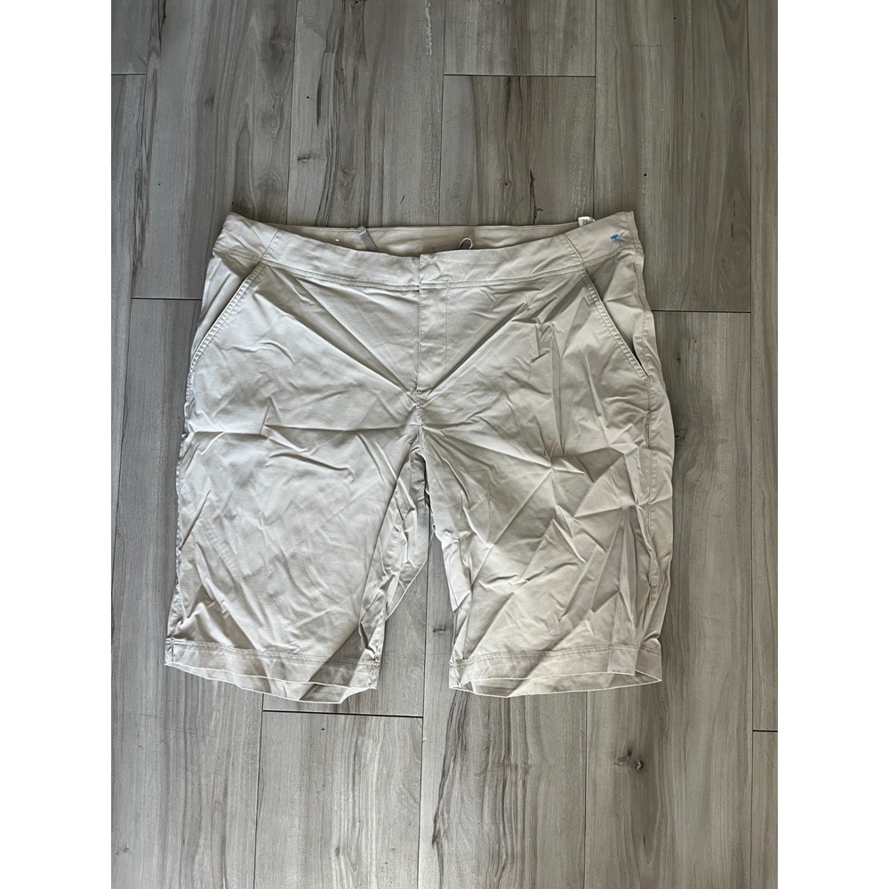 Columbia Sportswear Chino Shorts Women's 16 Beige Embroidery Logo Outdoor Casual